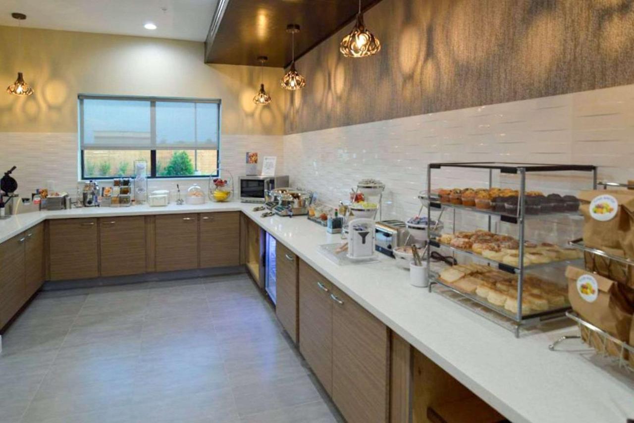 Comfort Inn & Suites Houston I-45 North - Iah Aldine Eksteriør bilde